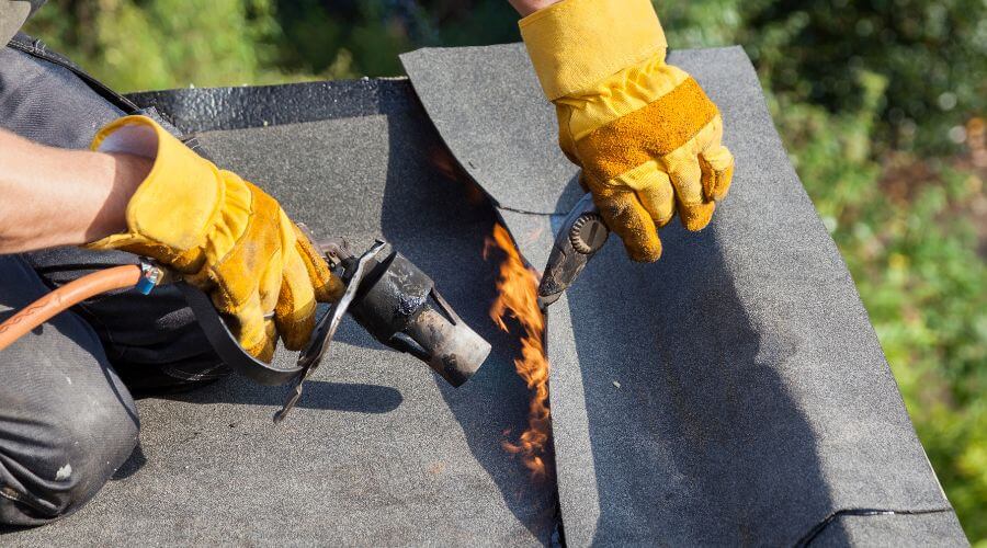 Professional flood damage restoration services in Bismarck, AR